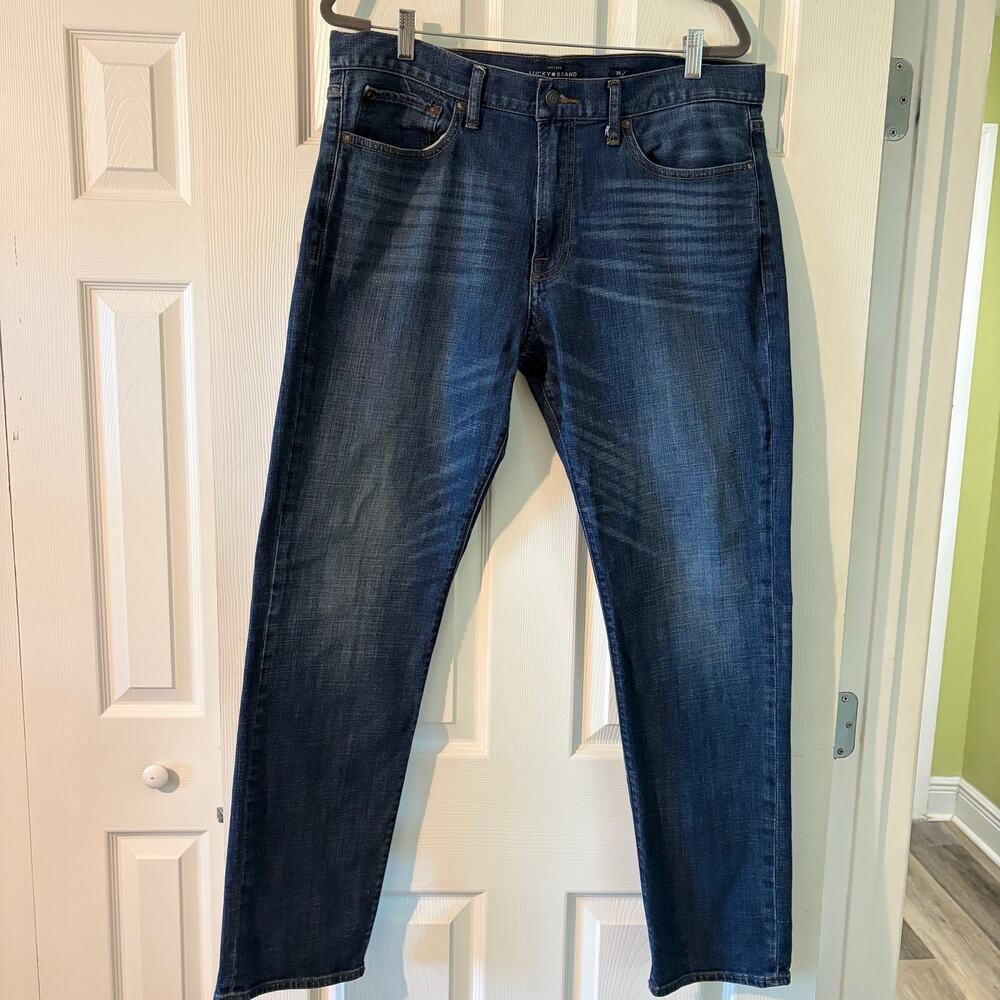 Lucky Brand Men's Straight Leg Jeans 36x32 Medium Wash Gold Stitch